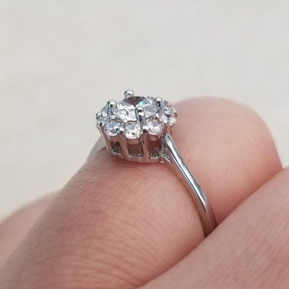 0.8ct TW Sterling Ring - Picture 6 of 8